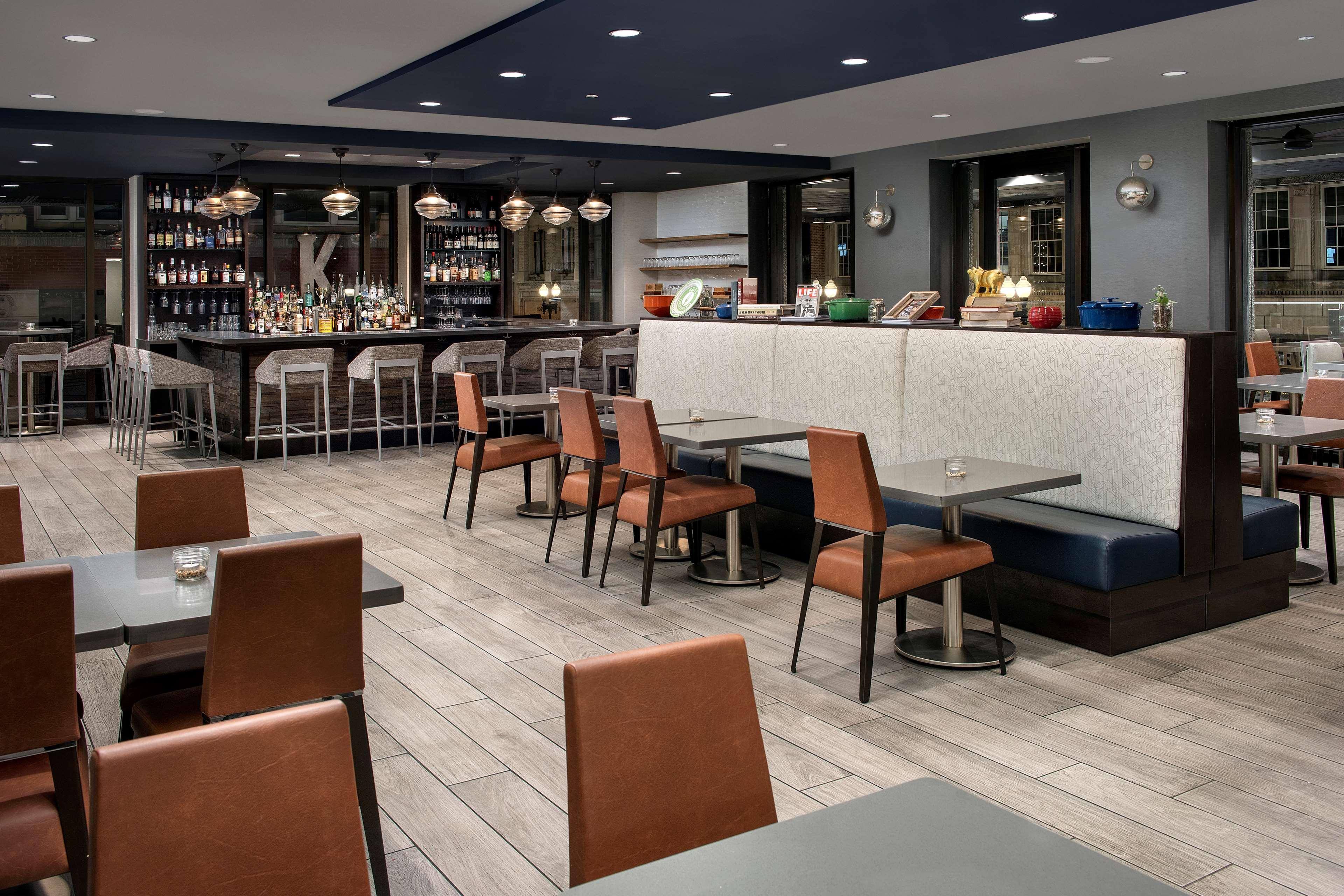 Embassy Suites By Hilton Knoxville Downtown Dış mekan fotoğraf
