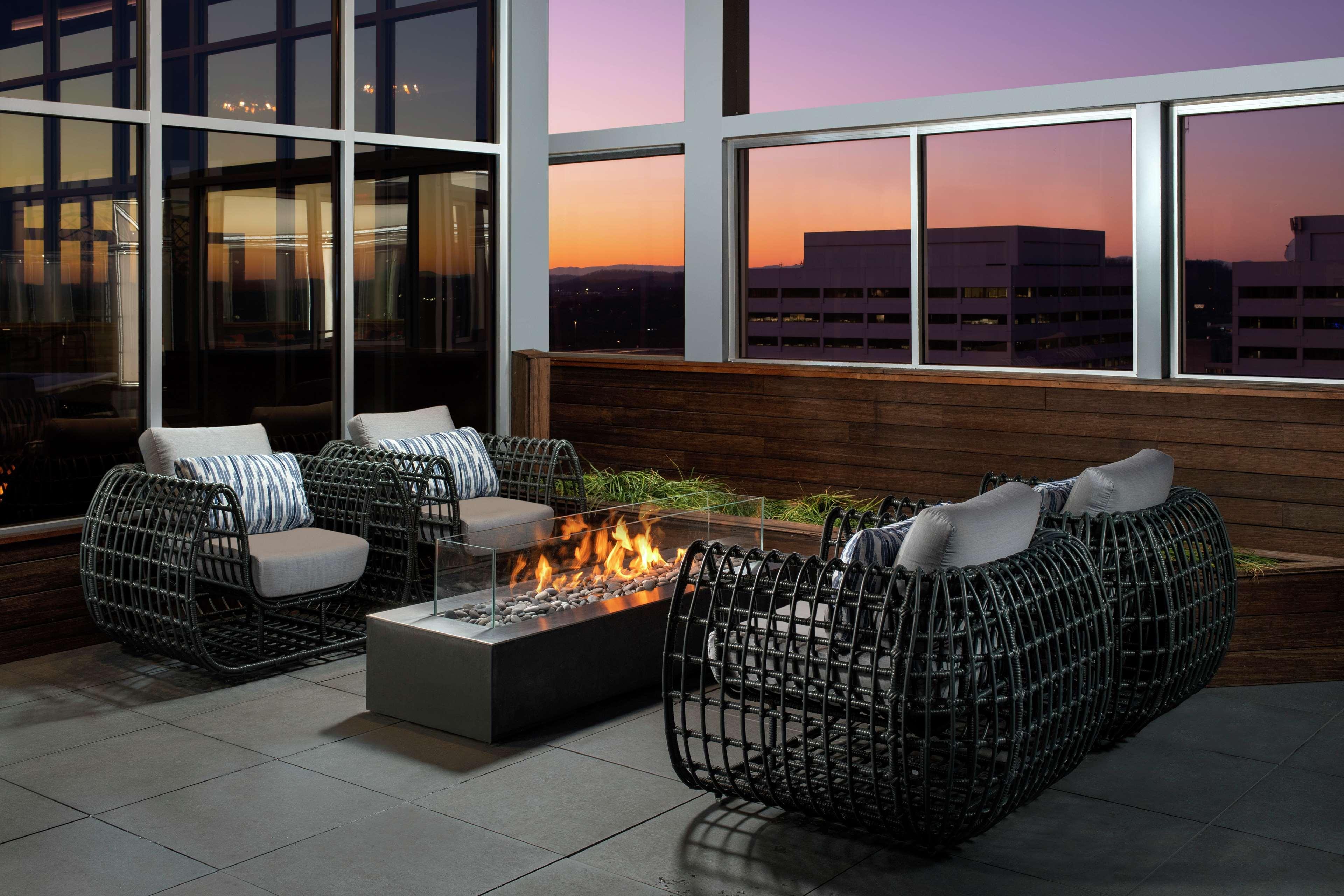 Embassy Suites By Hilton Knoxville Downtown Dış mekan fotoğraf